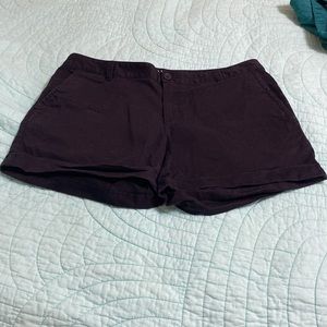 Like New, Black Banana Republic City Chino Shorts - Size 10